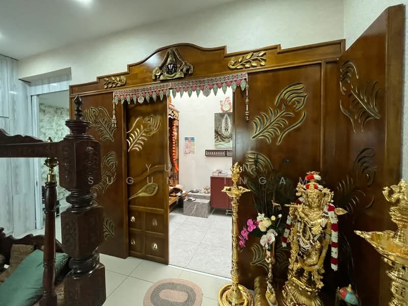 2-storey Terraced House for Sale in Seremban (Negeri Sembilan) - Yuhaan Sugunasingam - Entrance - PropertyGuru.com.my