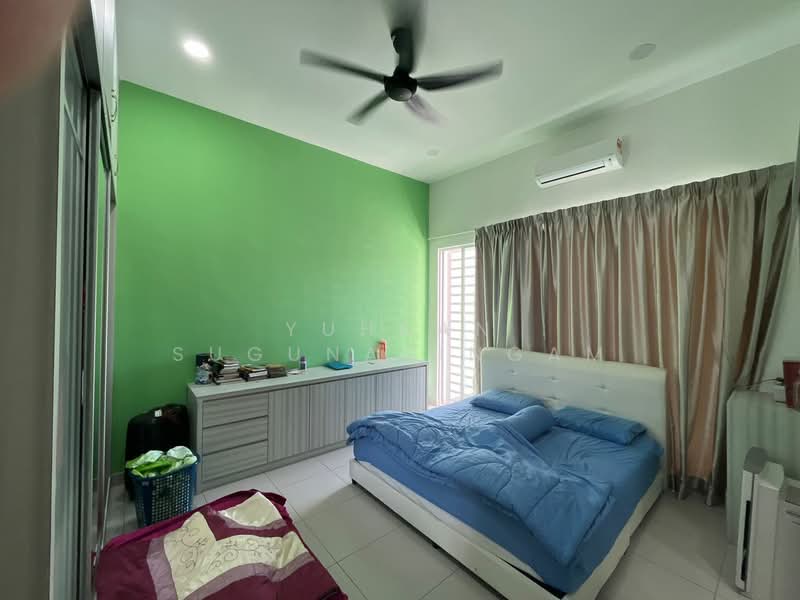 2-storey Terraced House for Sale in Seremban (Negeri Sembilan) - Yuhaan Sugunasingam - Bedroom - PropertyGuru.com.my