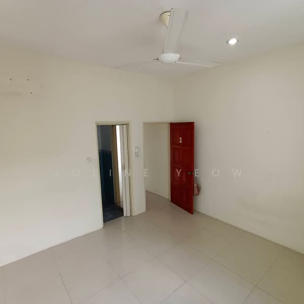 Kings Height untuk Untuk Disewa - RM 1,000 /bulan, Mac 2026 - Interior - PropertyGuru.com.my