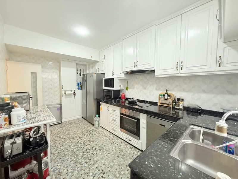 Bungalow for Sale in Ampang Jaya (Ampang) - Zarema Kulbuzheva - Kitchen - PropertyGuru.com.my