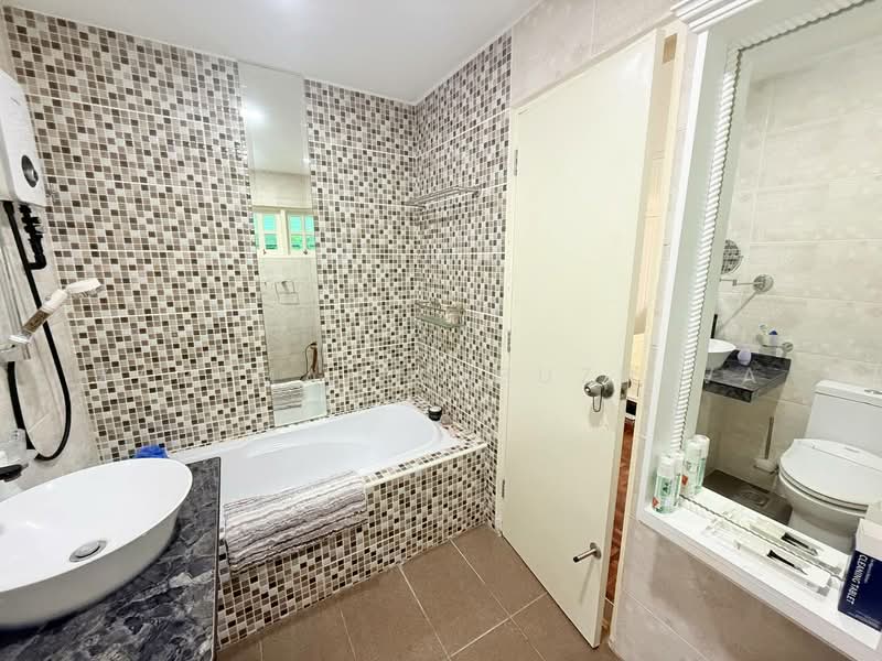 Bungalow for Sale in Ampang Jaya (Ampang) - Zarema Kulbuzheva - Bathroom - PropertyGuru.com.my