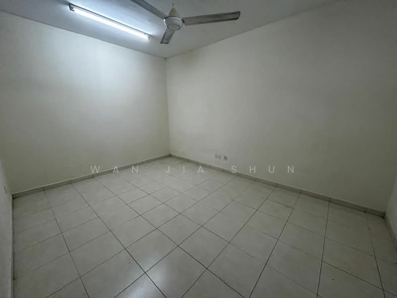 Condominium for Rent at Platinum Lake PV 13 - Wan Jia Shun - Interior - PropertyGuru.com.my