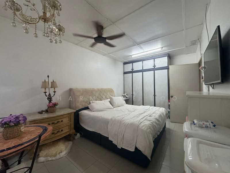 2-storey Terraced House for Sale in PJS 10, Taman Seri Subang (Petaling Jaya) - Charmaine Loo - Bedroom - PropertyGuru.com.my