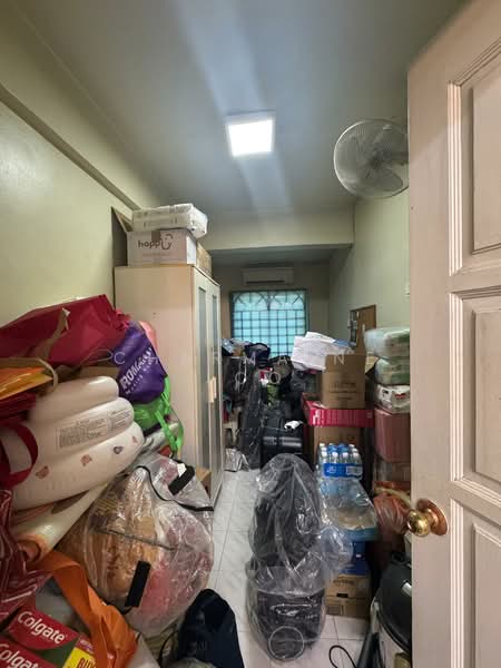 2-storey Terraced House for Sale in PJS 10, Taman Seri Subang (Petaling Jaya) - Charmaine Loo - Interior - PropertyGuru.com.my