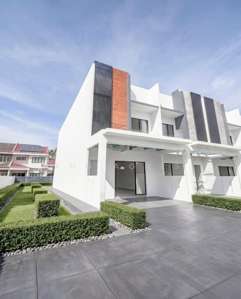 Rumah Teres 3 Tingkat untuk Dijual di Klang (Selangor) - Ang Agnes - PropertyGuru.com.my
