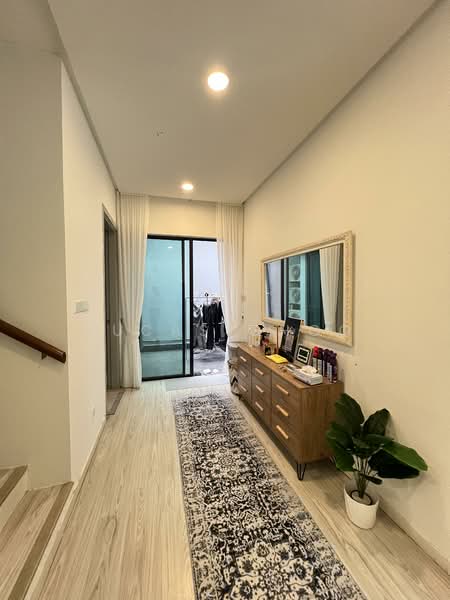 Townhouse for Sale in Desa Melawati (Setapak) - Lucas Choo - Entrance - PropertyGuru.com.my