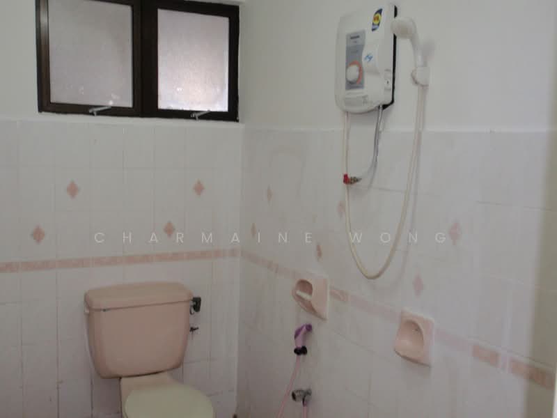 Condominium for Rent at Vista Komanwel A - Charmaine Wong - Bathroom - PropertyGuru.com.my