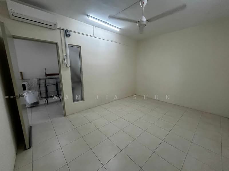 Condominium for Rent at Platinum Lake PV 13 - Wan Jia Shun - Interior - PropertyGuru.com.my