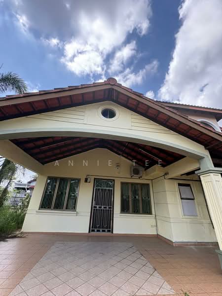 Taman Molek untuk Untuk Disewa - RM 2,500 /bulan, Mac 2026 - Exterior - PropertyGuru.com.my