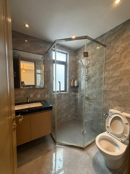 R&F Princess Cove Phase 1 untuk Untuk Disewa - RM 3,000 /bulan, Apr 2026 - Bathroom - PropertyGuru.com.my