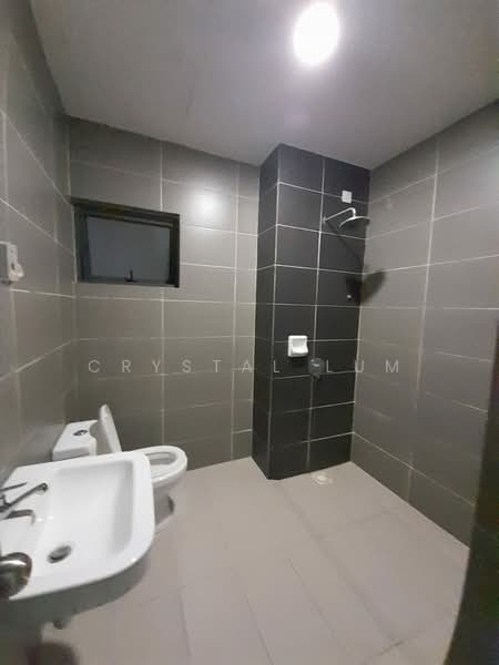 The Henge untuk Untuk Disewa - RM 1,700 /bulan, Mac 2026 - Bathroom - PropertyGuru.com.my