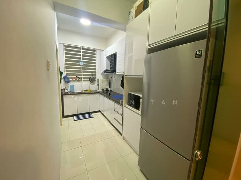 The Oasis untuk Untuk Disewa - RM 1,900 /bulan, Mac 2026 - Kitchen - PropertyGuru.com.my