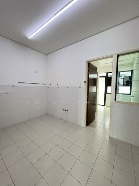 2.5-storey Terraced House for Sale in Taman Melawati (Ulu Kelang) - Lucas Choo - Kitchen - PropertyGuru.com.my