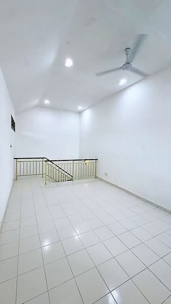 1.5-storey Terraced House for Sale in Taman Pelangi Indah (Ulu Tiram) - Pauline Goh - Interior - PropertyGuru.com.my