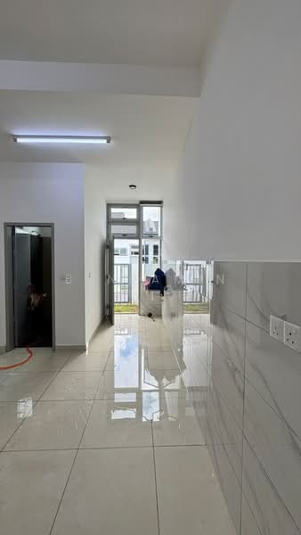 Taman Impian Emas untuk Untuk Disewa - RM 1,800 /bulan, Mac 2026 - Interior - PropertyGuru.com.my