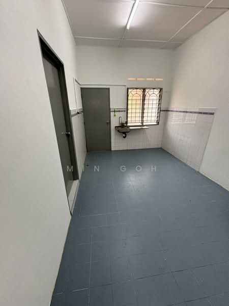 1-storey Terraced House for Sale in Taman Tanjung Minyak (Tanjong Minyak) - Min Goh - Kitchen - PropertyGuru.com.my