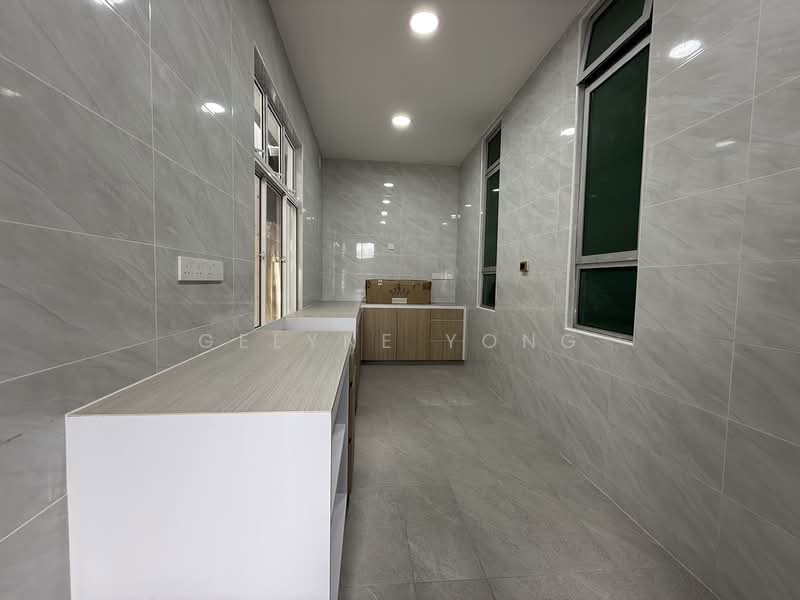 Semi-Detached House for Sale in Nusa Duta (Iskandar Puteri (Nusajaya)) - Gelyne Yong - Kitchen - PropertyGuru.com.my