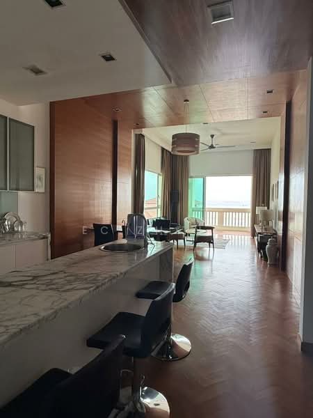 Straits Quay (The Suites at Waterside) untuk Untuk Disewa - RM 5,400 /bulan, Apr 2026 - Kitchen - PropertyGuru.com.my