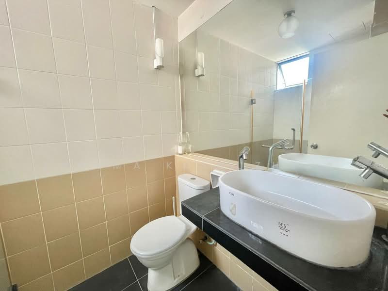Condominium for Sale at Aman Heights Condominium - Zarema Kulbuzheva - Bathroom - PropertyGuru.com.my