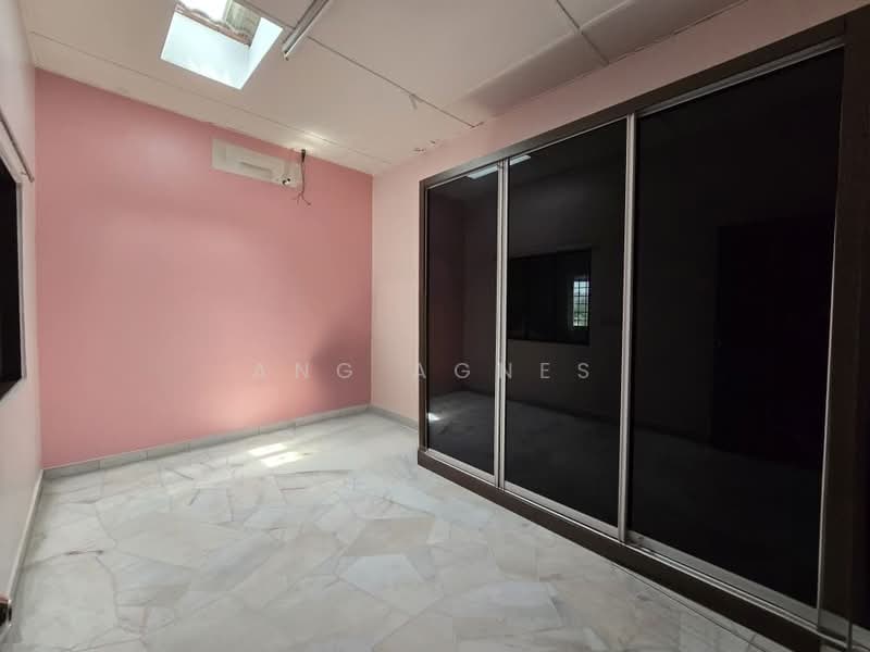 Rumah Teres 2 Tingkat untuk Dijual di Taman Bunga Melor (Klang) - Ang Agnes - Interior - PropertyGuru.com.my