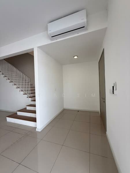 2-storey Terraced House for Sale in Bandar Gamuda Cove (Dengkil) - Isaac Sim - Interior - PropertyGuru.com.my