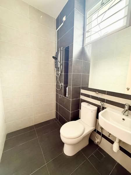 Terraced House for Sale in Johor Bahru (Johor) - Melody Yew - Bathroom - PropertyGuru.com.my