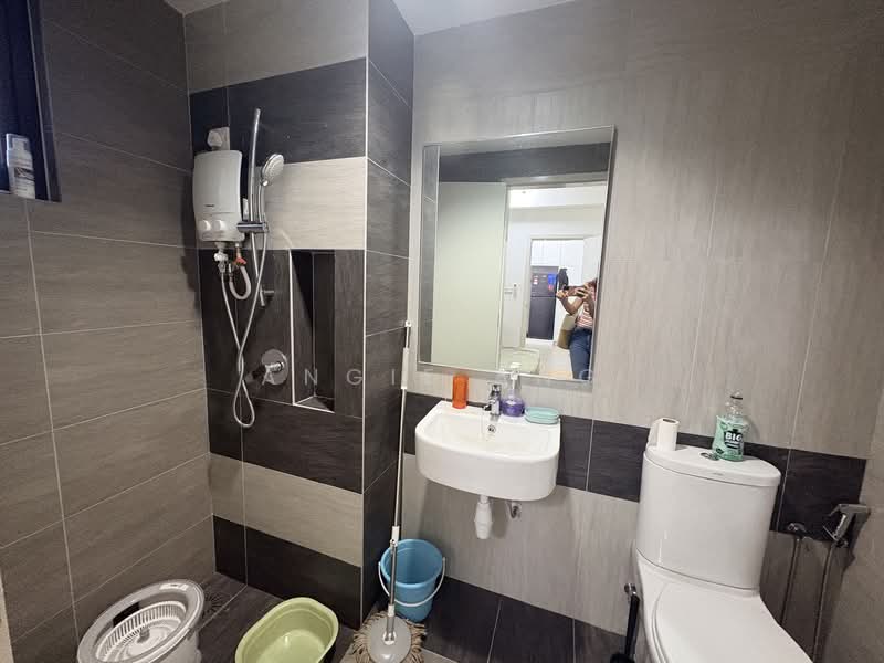 Aster Residence untuk Untuk Disewa - RM 2,500 /bulan, Mac 2026 - Bathroom - PropertyGuru.com.my