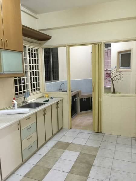 Menara Menjalara untuk Untuk Dijual - RM 430,000, Mac 2026 - Kitchen - PropertyGuru.com.my