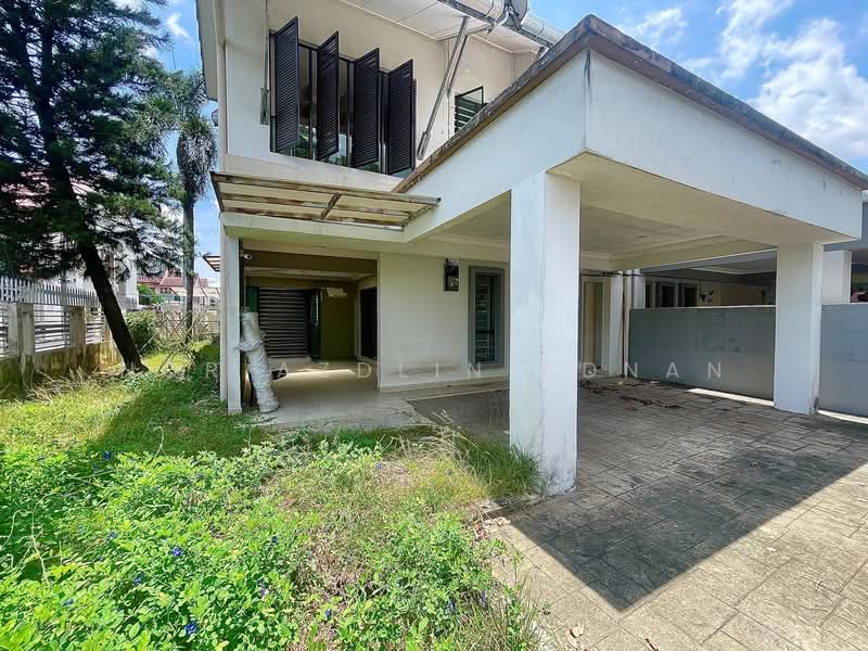 2-storey Terraced House for Sale in Putra Heights (Subang Jaya) - Nor Azdlin Adnan - Exterior - PropertyGuru.com.my