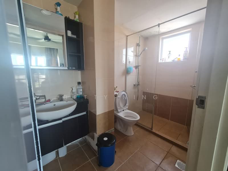 Condominium for Sale at Ken Damansara 2 - Betty Ning - Bathroom - PropertyGuru.com.my