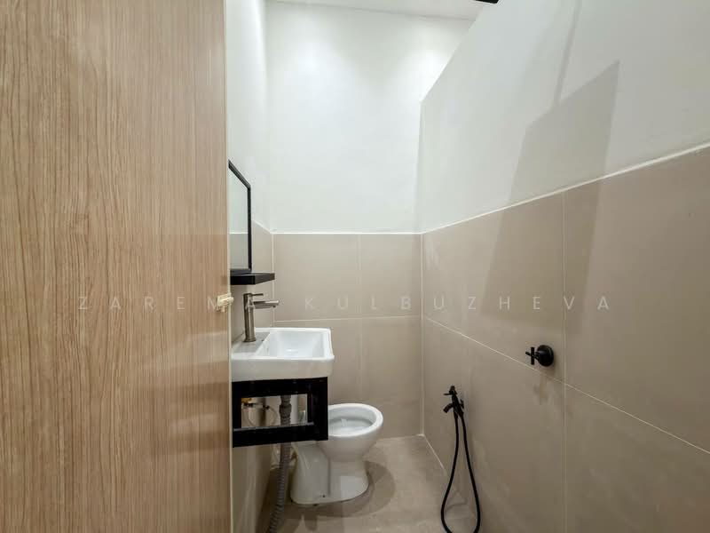 1-storey Terraced House for Sale in Taman Dusun Jaya (Semenyih) - Zarema Kulbuzheva - PropertyGuru.com.my