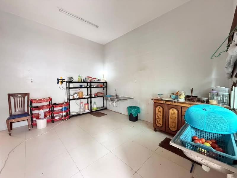 Semi-Detached House for Sale in Nilai (Negeri Sembilan) - Azrul Othman - Kitchen - PropertyGuru.com.my