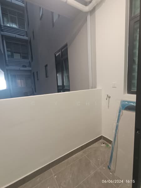 99 Residence untuk Untuk Disewa - RM 2,380 /bulan, Mac 2026 - Balcony - PropertyGuru.com.my