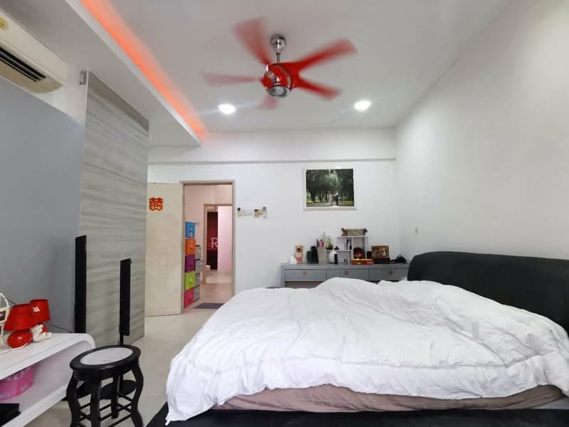 2-storey Terraced House for Sale in Setia Alam (Selangor) - Ryan . - Bedroom - PropertyGuru.com.my