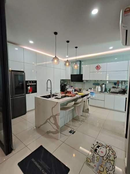Cluster House for Sale in Iskandar Puteri (Nusajaya) (Johor) - Jong Chen - Kitchen - PropertyGuru.com.my
