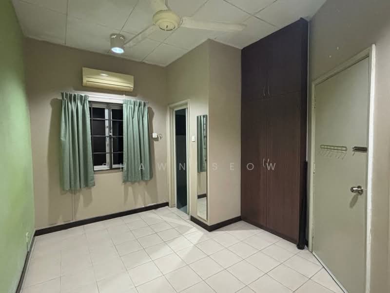 Kota Kemuning untuk Untuk Dijual - RM 700,000, Mac 2026 - Bedroom - PropertyGuru.com.my