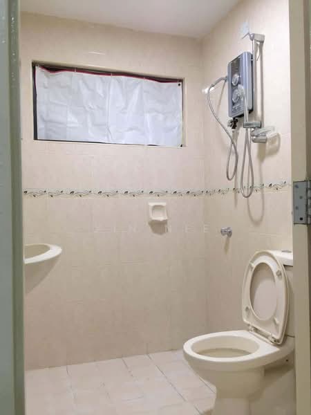Condominium for Sale at Pelangi Utama - Xin Nee - Bathroom - PropertyGuru.com.my