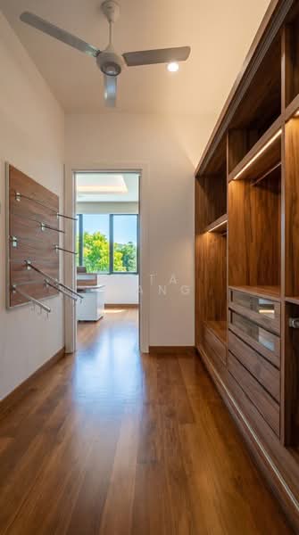 Bungalow for Sale in Taman Duta (Bukit Tunku (Kenny Hills)) - Rita Jiang - Corridor - PropertyGuru.com.my