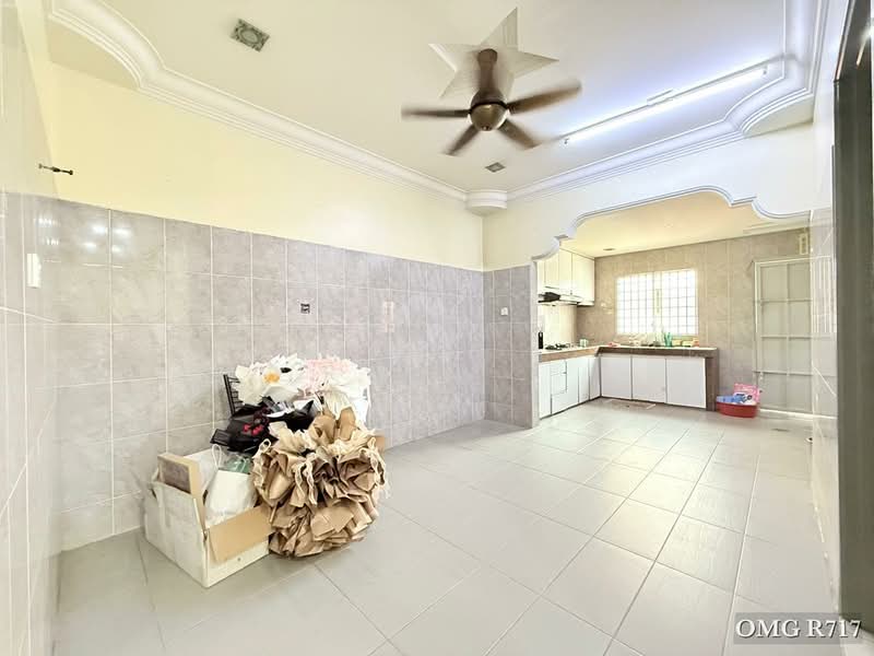 2-storey Terraced House for Sale in Setia Alam (Selangor) - Ryan . - Kitchen - PropertyGuru.com.my