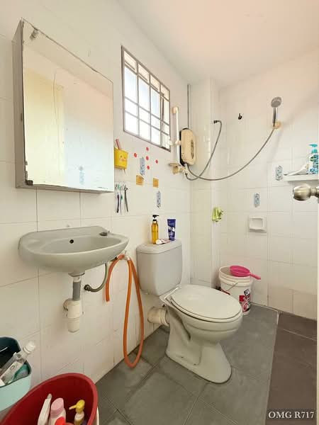 2-storey Terraced House for Sale in Setia Alam (Selangor) - Ryan . - Bathroom - PropertyGuru.com.my