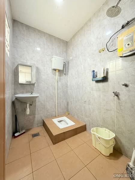 2-storey Terraced House for Sale in Setia Alam (Selangor) - Ryan . - Bathroom - PropertyGuru.com.my