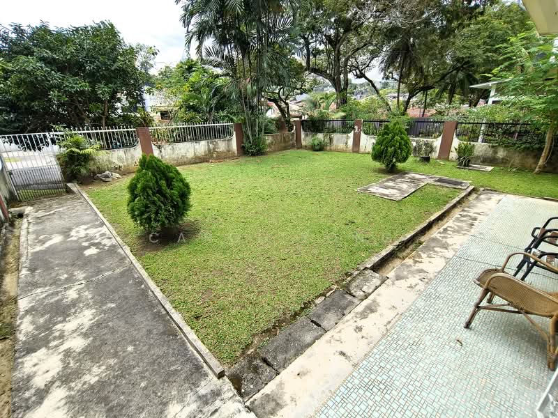 Semi-Detached House for Sale in Taman Lucky (Bangsar) - Carol Yong - Garden - PropertyGuru.com.my