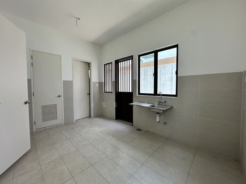 Setia Utama 4 untuk Untuk Dijual - RM 1,450,000, Mac 2026 - Kitchen - PropertyGuru.com.my