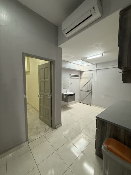 1-storey Terraced House for Rent in Taman Canning (Ipoh) - Nicole Ling - Bathroom - PropertyGuru.com.my