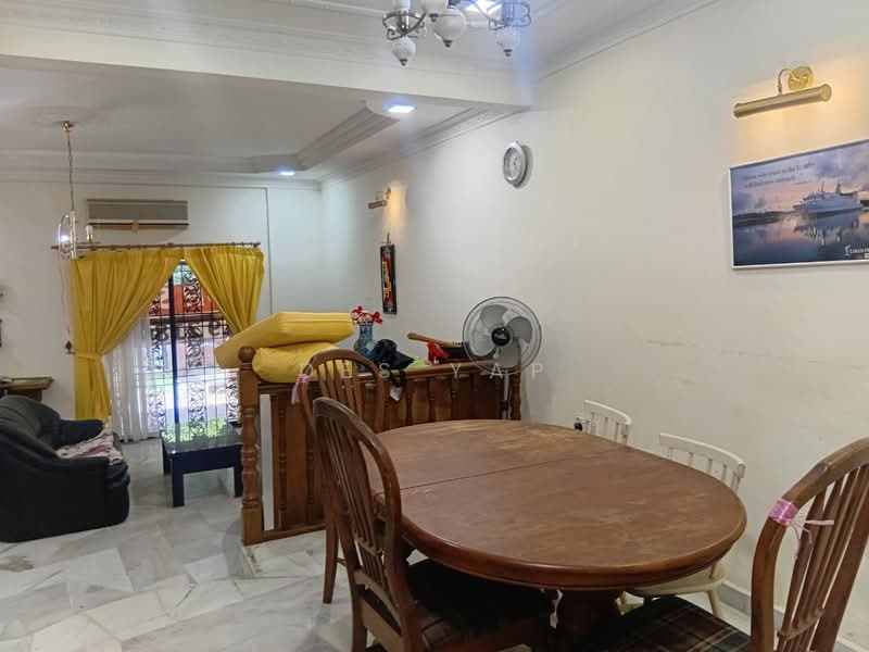 2-storey Terraced House for Sale in Bandar Sungai Long (Selangor) - Des Yap - Living Room - PropertyGuru.com.my
