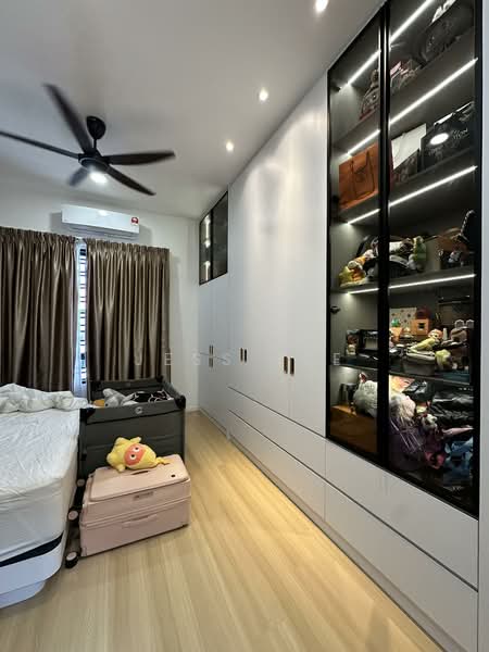 2-storey Terraced House for Sale in Setia Utama (Setia Alam) - Jess Tee - Bedroom - PropertyGuru.com.my