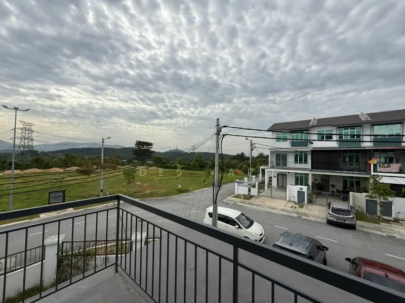 2-storey Terraced House for Sale in Taman Kundang Jaya (Rawang) - Des Yap - Exterior - PropertyGuru.com.my