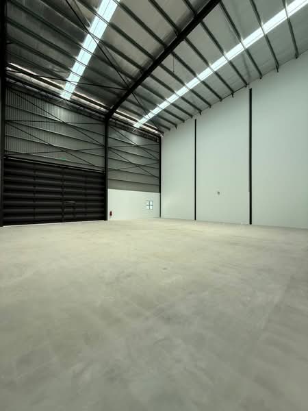 Factory for Rent in Kapar (Selangor) - Calvin Chia - Interior - PropertyGuru.com.my