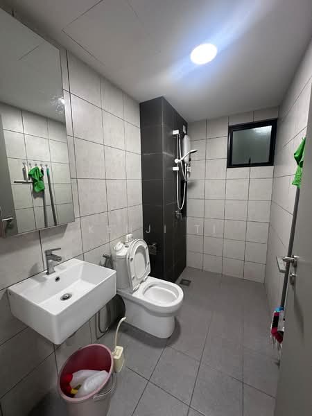 Service Residence for Rent at D'Vervain - Kenji Ti - Bathroom - PropertyGuru.com.my