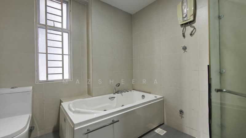 Condominium for Sale at Villa Orkid - Mazsheera . - Bathroom - PropertyGuru.com.my